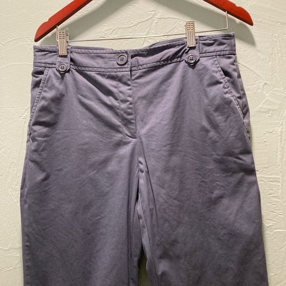 Counterparts
10 grayish/ blue capris 
Front pockets - Picture 2 of 8